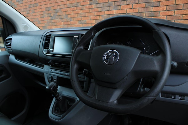 Used Vauxhall Vivaro 2020 for sale - 76227035: Photo 8