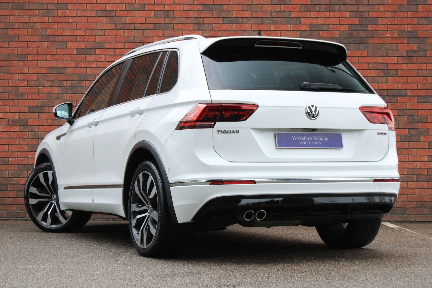 Used Volkswagen Tiguan 2019 for sale - 76990886: Photo 3