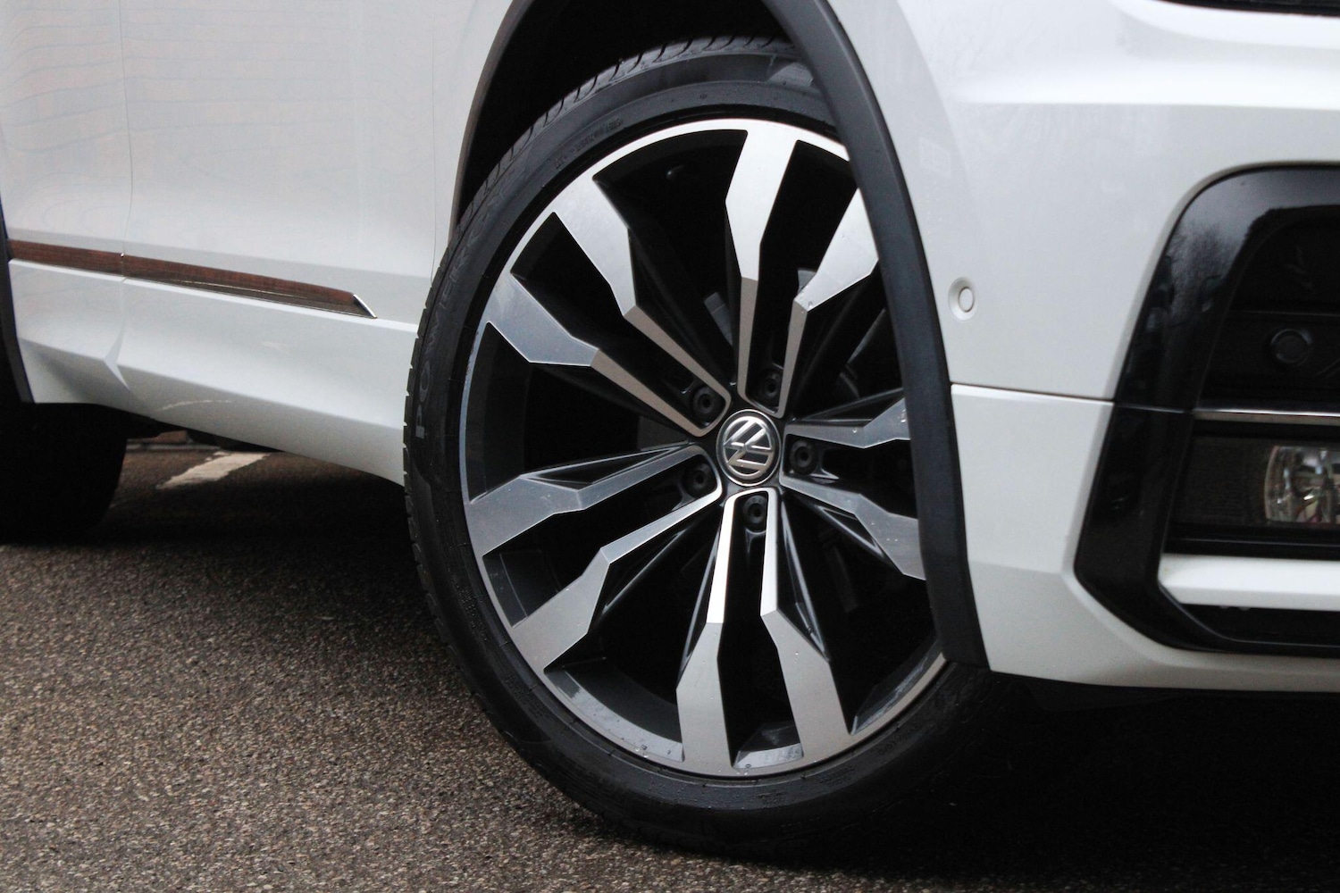 Used Volkswagen Tiguan 2019 for sale - 76990886: Photo 9