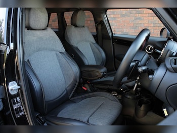 Used MINI Hatch 2017 for sale - 78347794: Photo