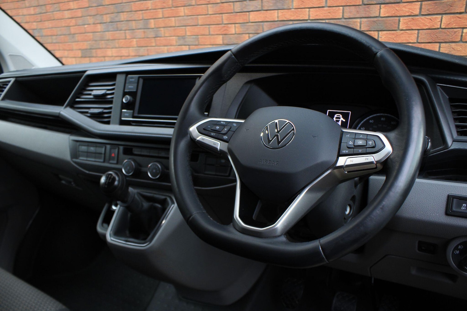 Used Volkswagen Transporter 2024 for sale - 76227308: Photo 8