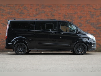 Used Ford Tourneo Custom 2022 for sale - 77612750: Photo