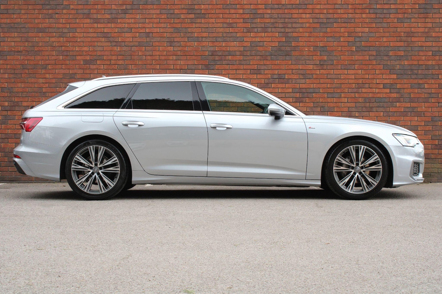 Used Audi A6 2019 for sale - 78185474: Photo 2