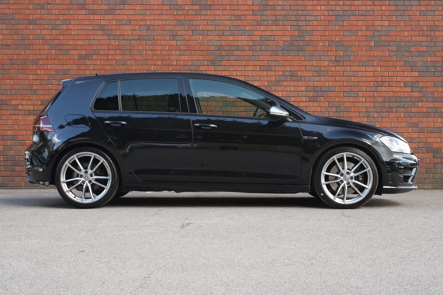 Used Volkswagen Golf for sale - 78204416: Photo 2