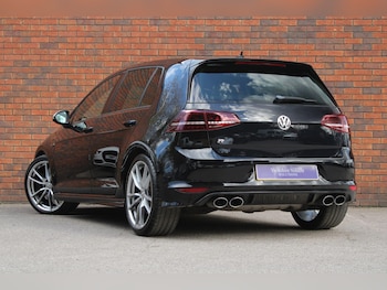 Used Volkswagen Golf 2015 for sale - 78204416: Photo