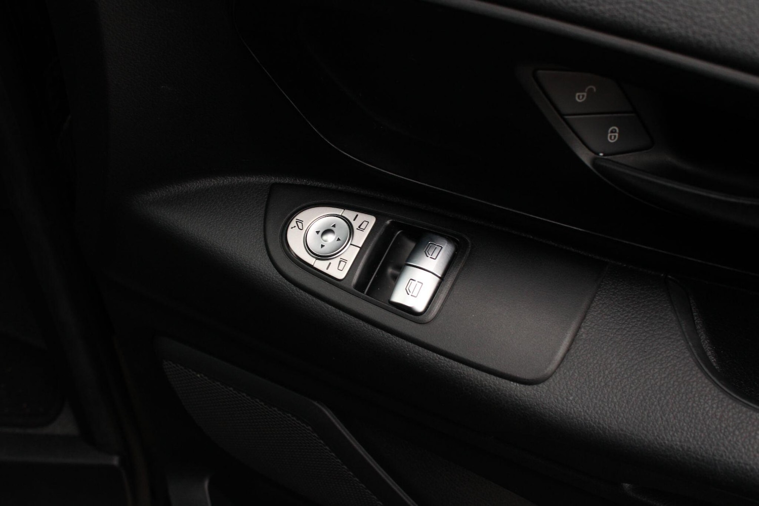 Used Mercedes-Benz Vito 2021 for sale - 77768865: Photo 28