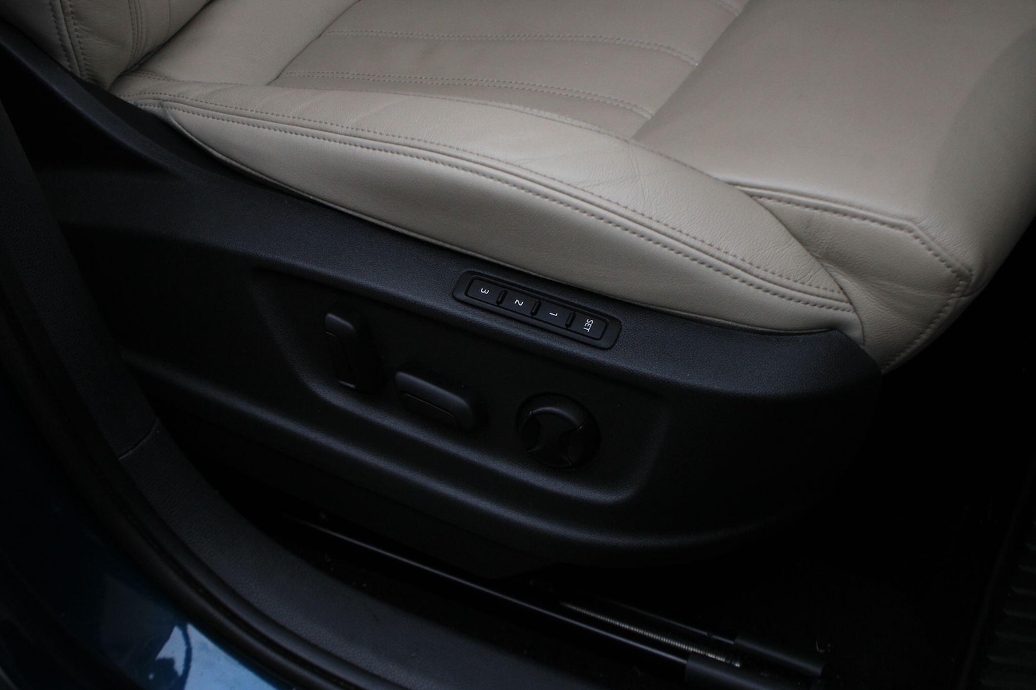 Used Skoda Karoq 2020 for sale - 77040343: Photo 30