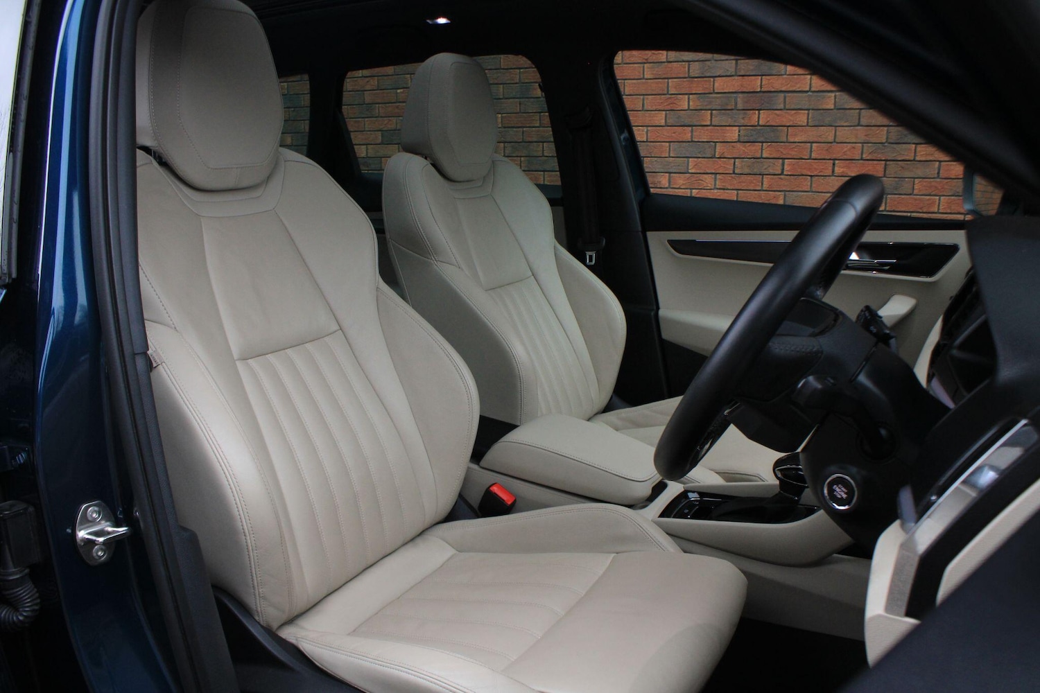 Used Skoda Karoq 2020 for sale - 77040343: Photo 4