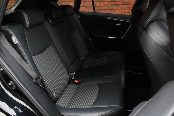 Used Toyota RAV4 2021 for sale - 76260519: Photo 11