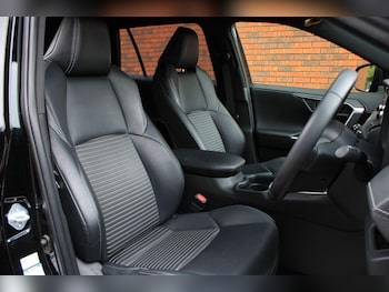 Used Toyota RAV4 2021 for sale - 76260519: Photo 4