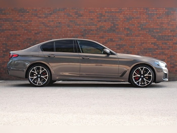 Used BMW 5 Series 2022 for sale - 78348146: Photo