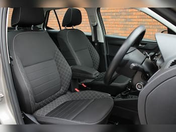 Used Skoda Fabia 2015 for sale - 79808232: Photo