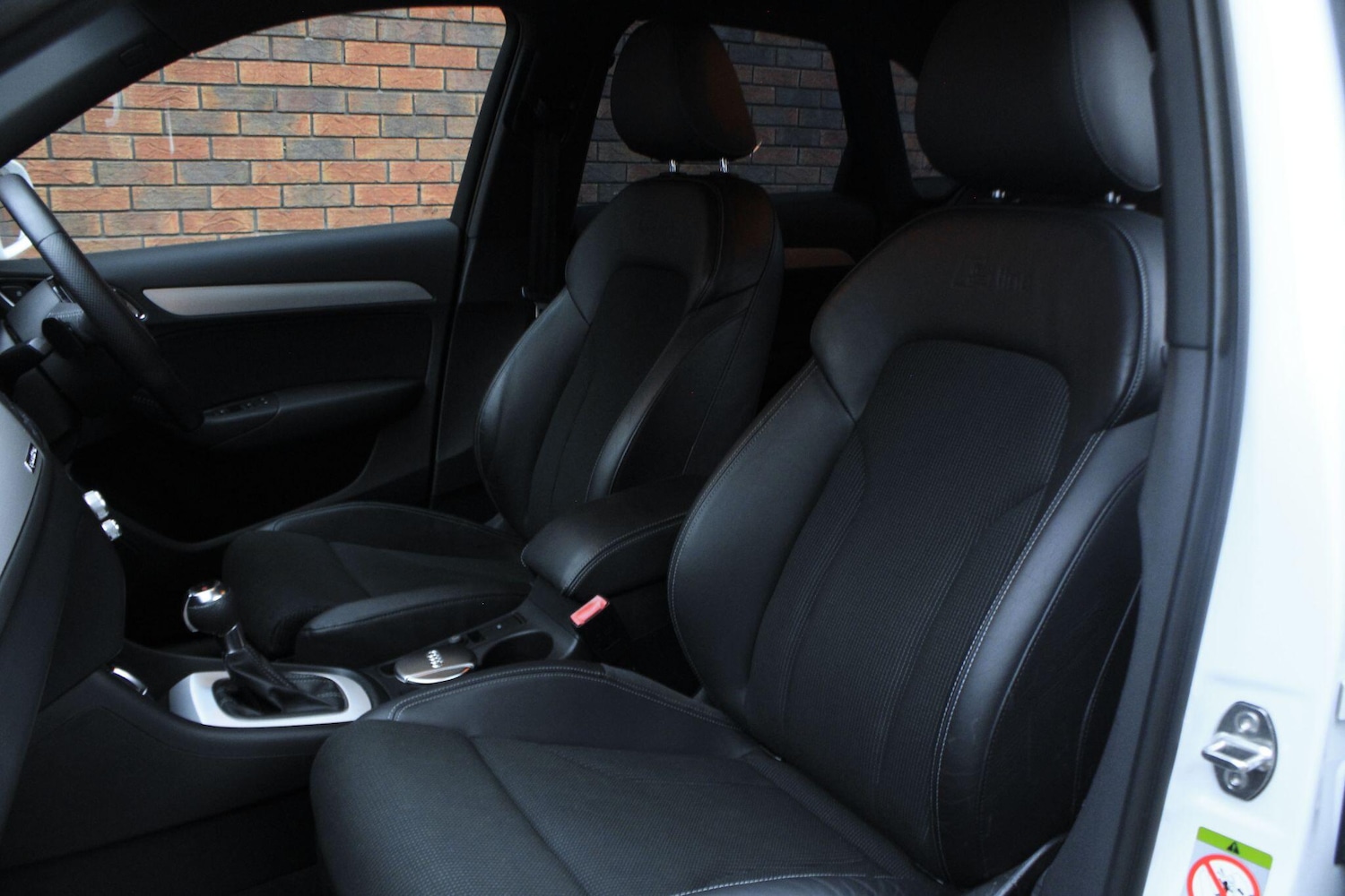 Used Audi Q3 2014 for sale - 76839883: Photo 14