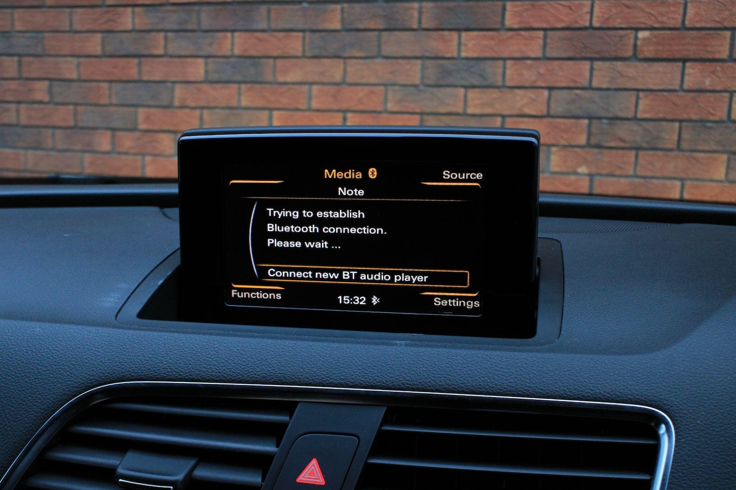 Used Audi Q3 2014 for sale - 76839883: Photo 23