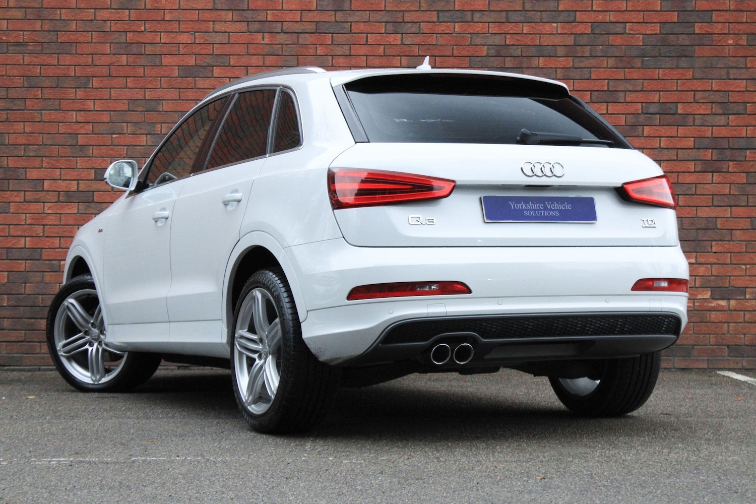 Used Audi Q3 2014 for sale - 76839883: Photo 3
