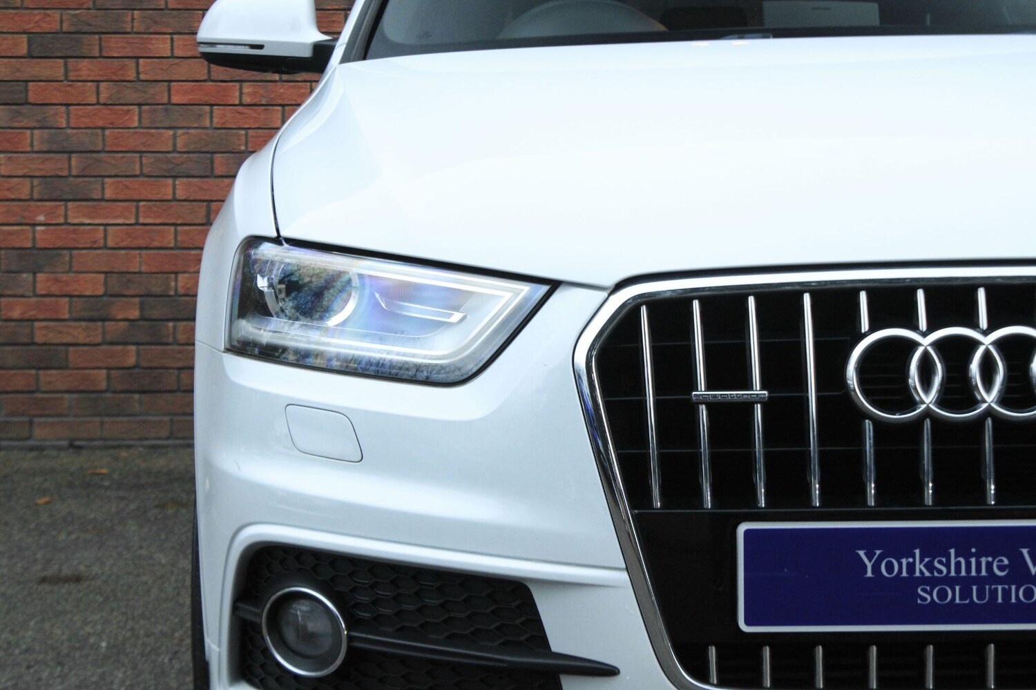 Used Audi Q3 2014 for sale - 76839883: Photo 30