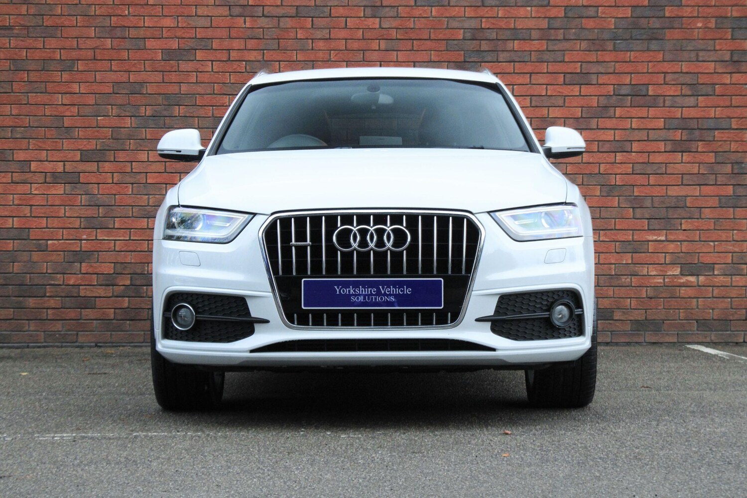 Used Audi Q3 2014 for sale - 76839883: Photo 32