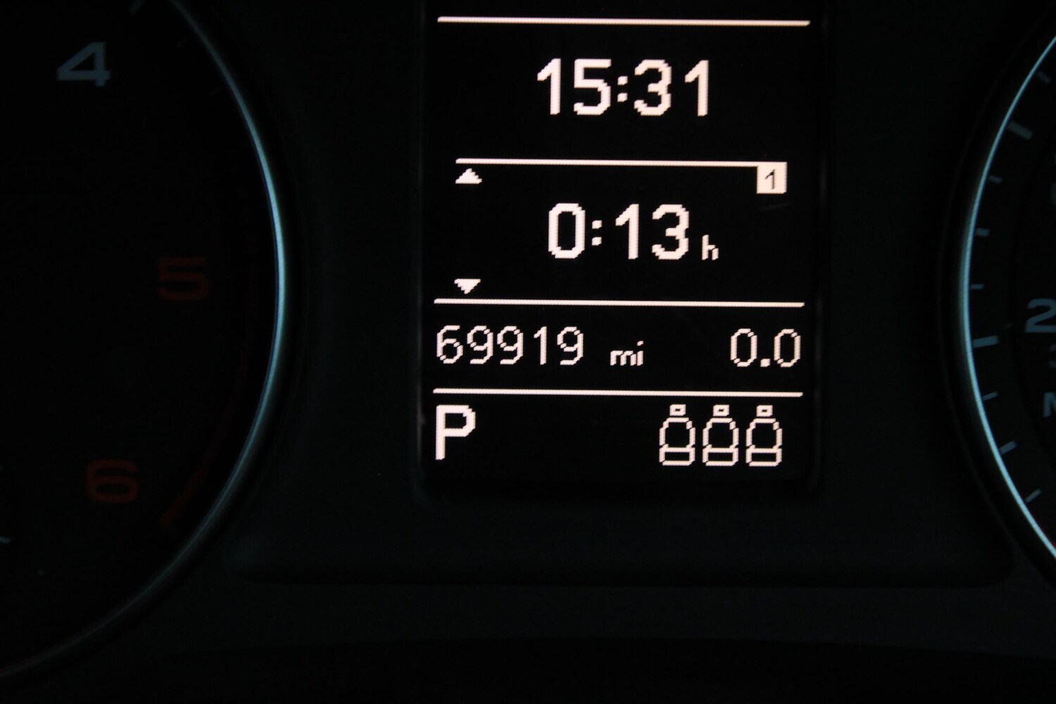 Used Audi Q3 2014 for sale - 76839883: Photo 34