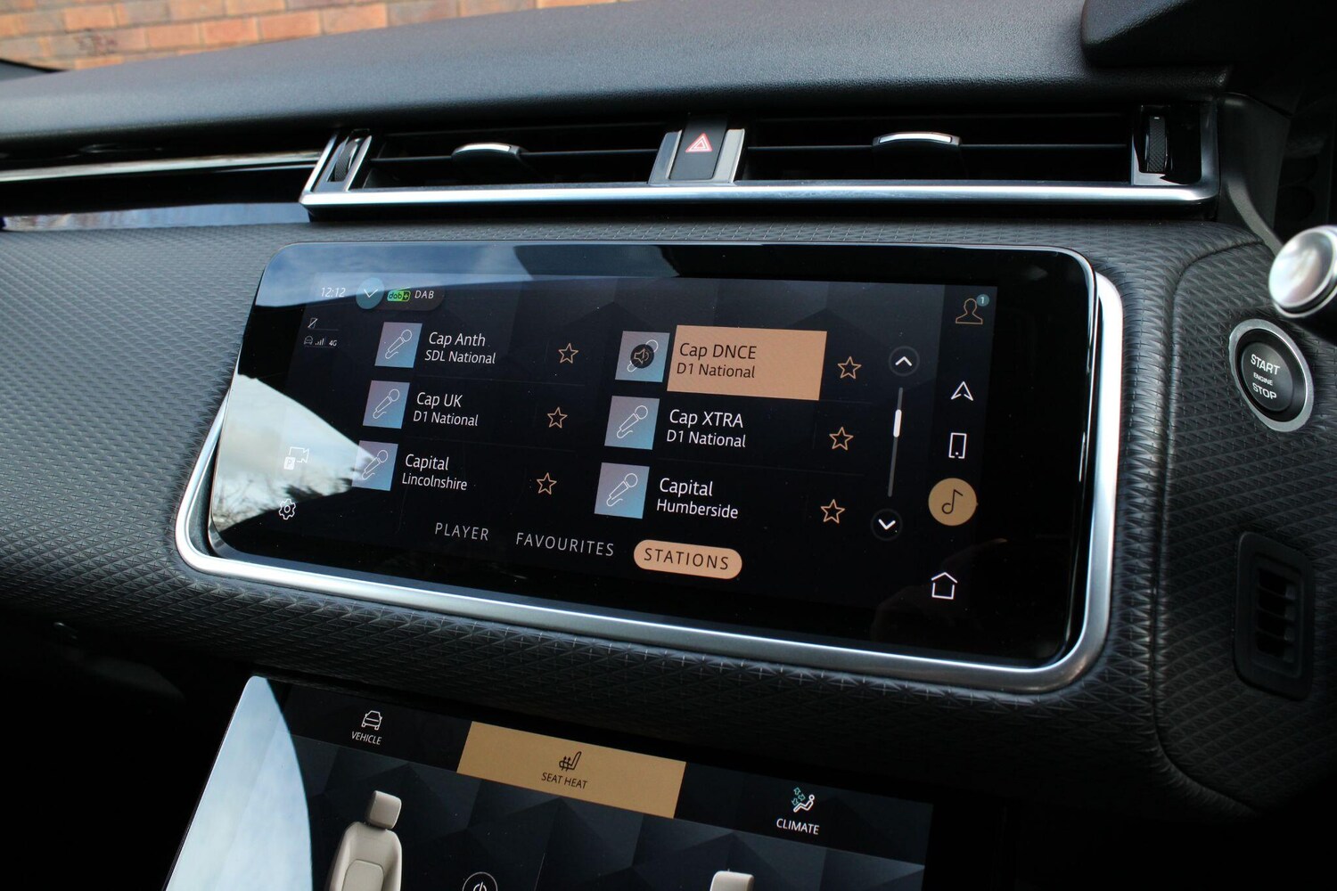 Used Land Rover Range Rover Velar 2021 for sale - 77738536: Photo 29