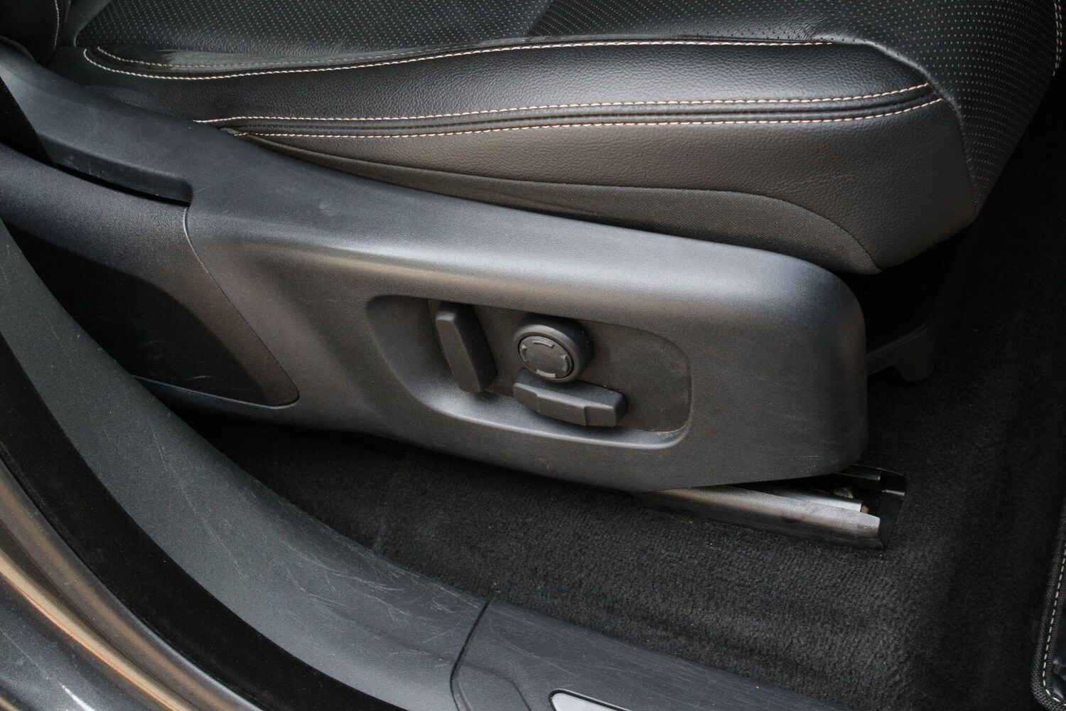 Used Land Rover Range Rover Velar 2021 for sale - 77738536: Photo 34