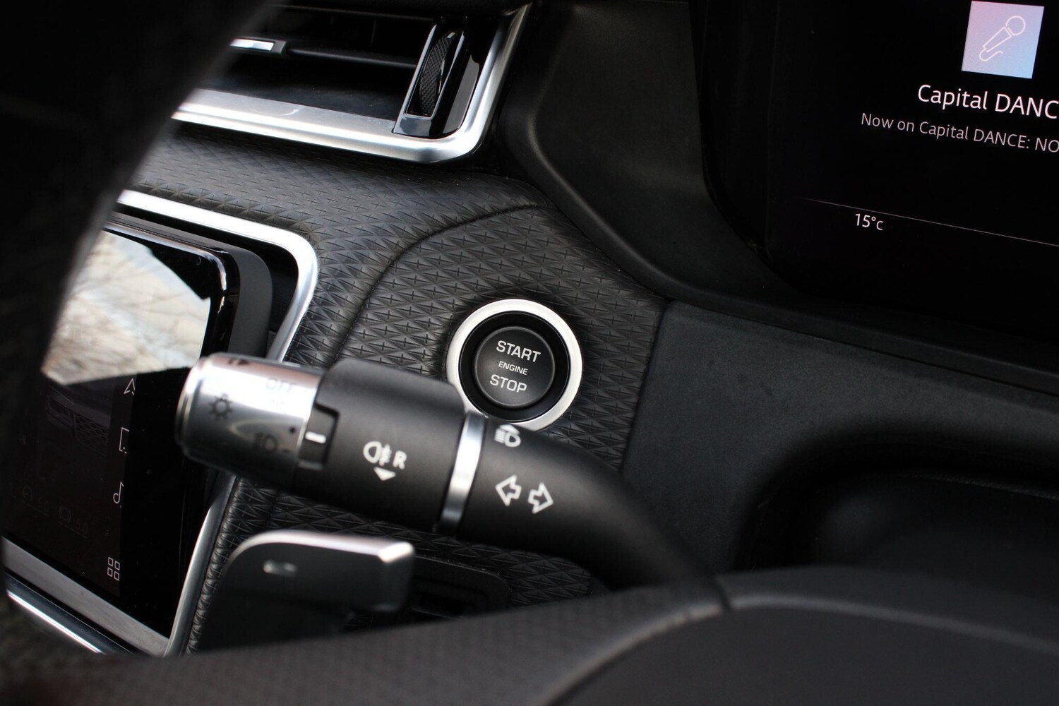 Used Land Rover Range Rover Velar 2021 for sale - 77738536: Photo 35