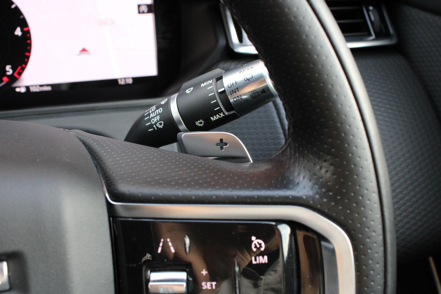 Used Land Rover Range Rover Velar 2021 for sale - 77738536: Photo 37