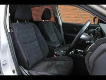 Used Nissan X-Trail 2017 for sale - 75431340: Photo