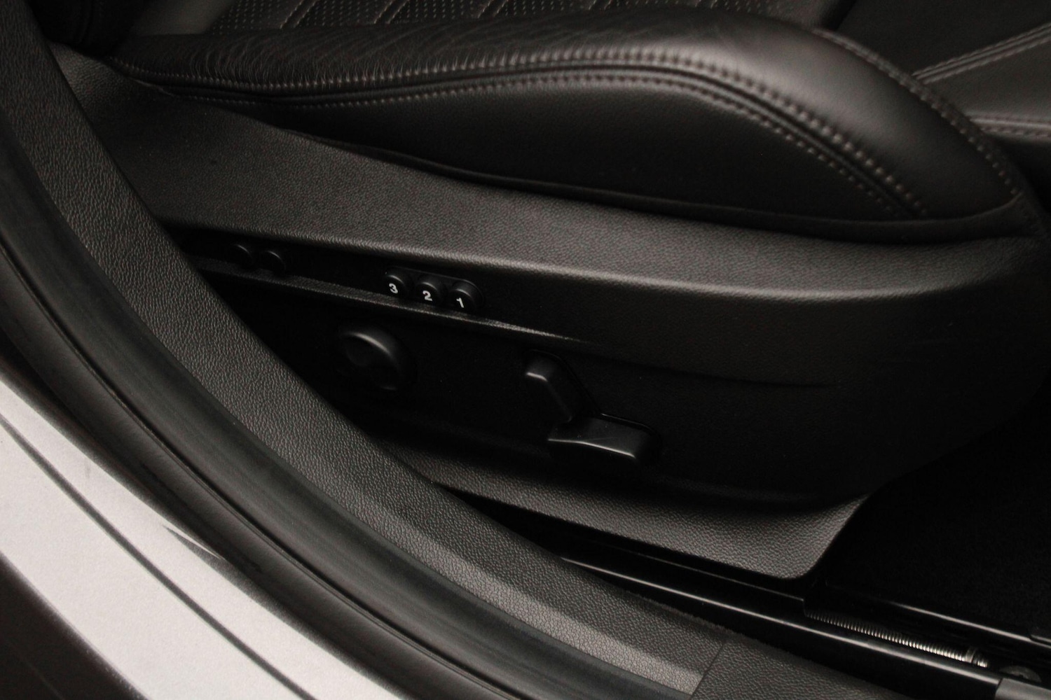 Used Alfa Romeo Giulia 2018 for sale - 77344457: Photo 32