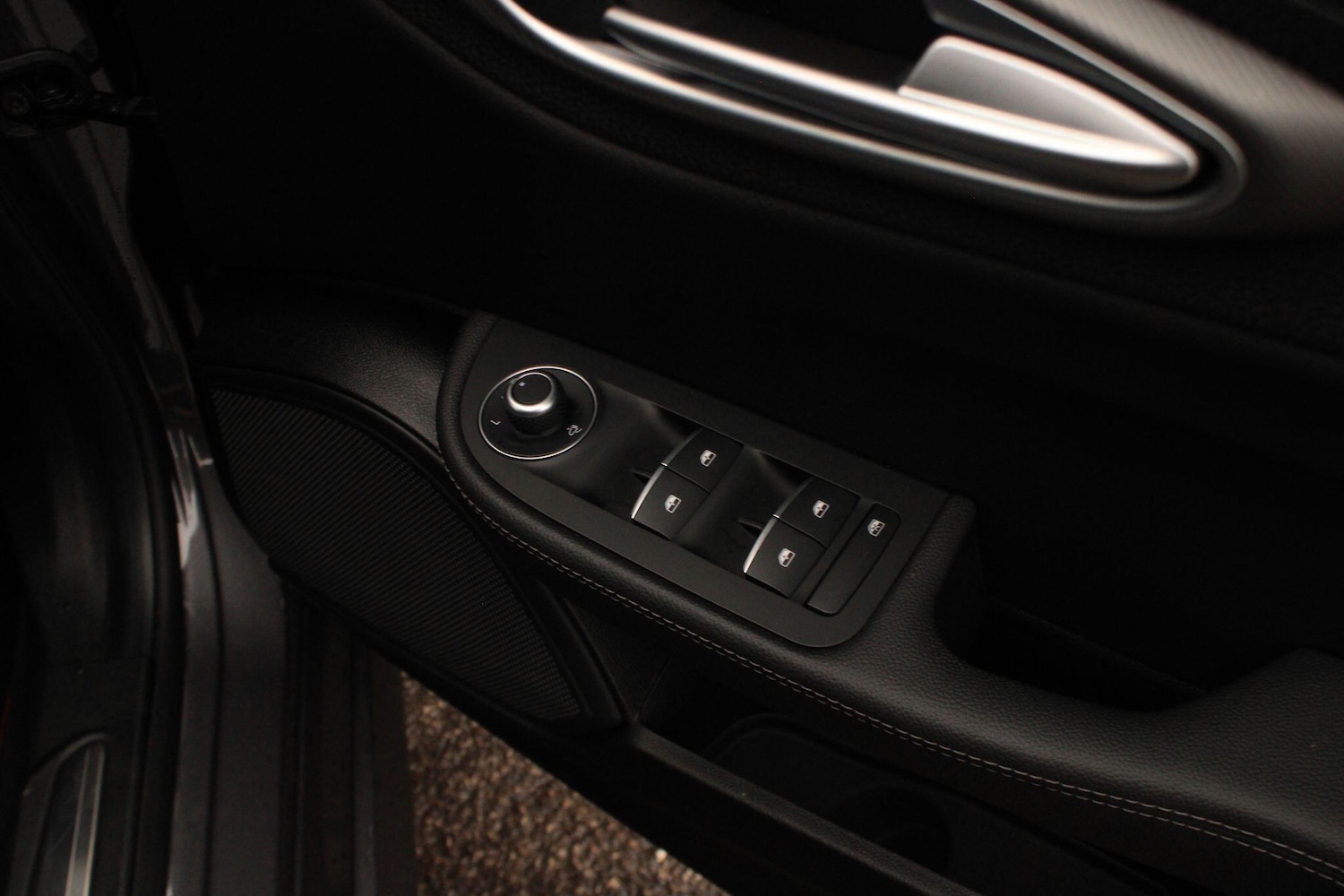 Used Alfa Romeo Giulia 2018 for sale - 77344457: Photo 36