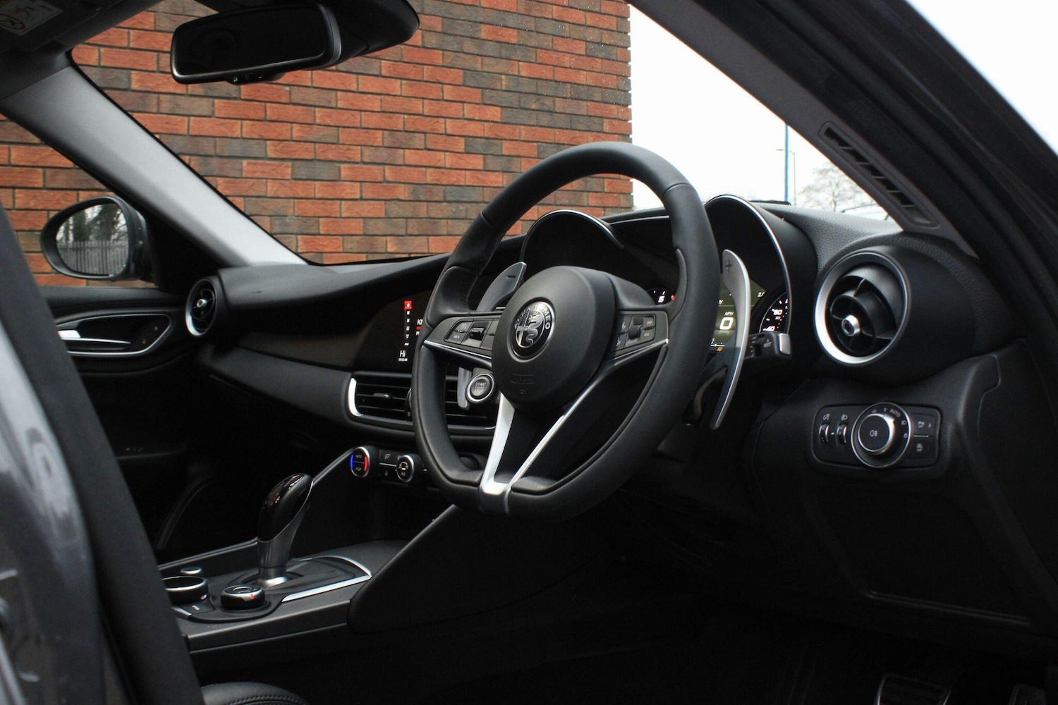 Used Alfa Romeo Giulia 2018 for sale - 77344457: Photo 5