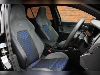 Used Volkswagen Golf 2025 for sale - 79794410: Photo