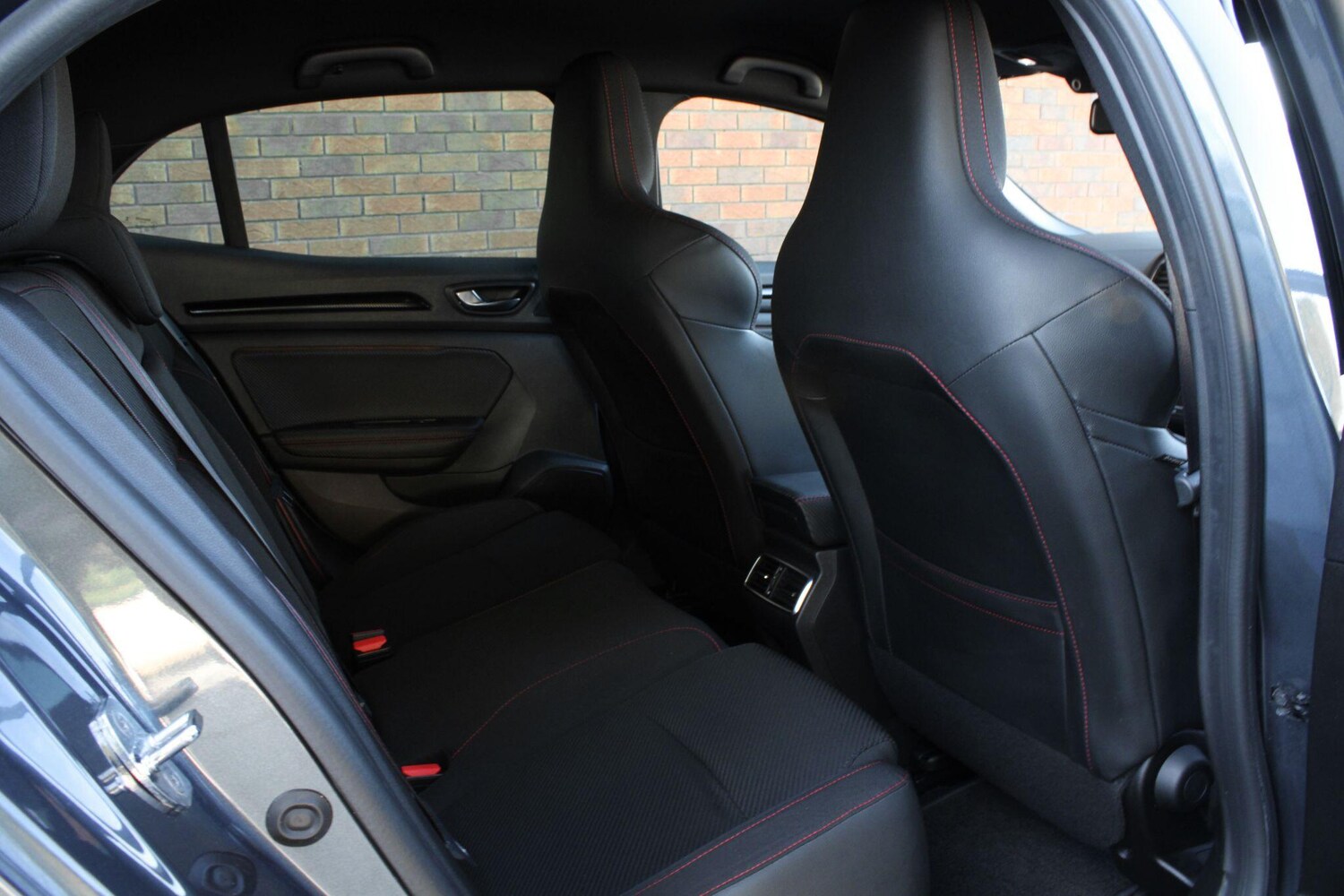 Used Renault Megane for sale - 77925352: Photo 11