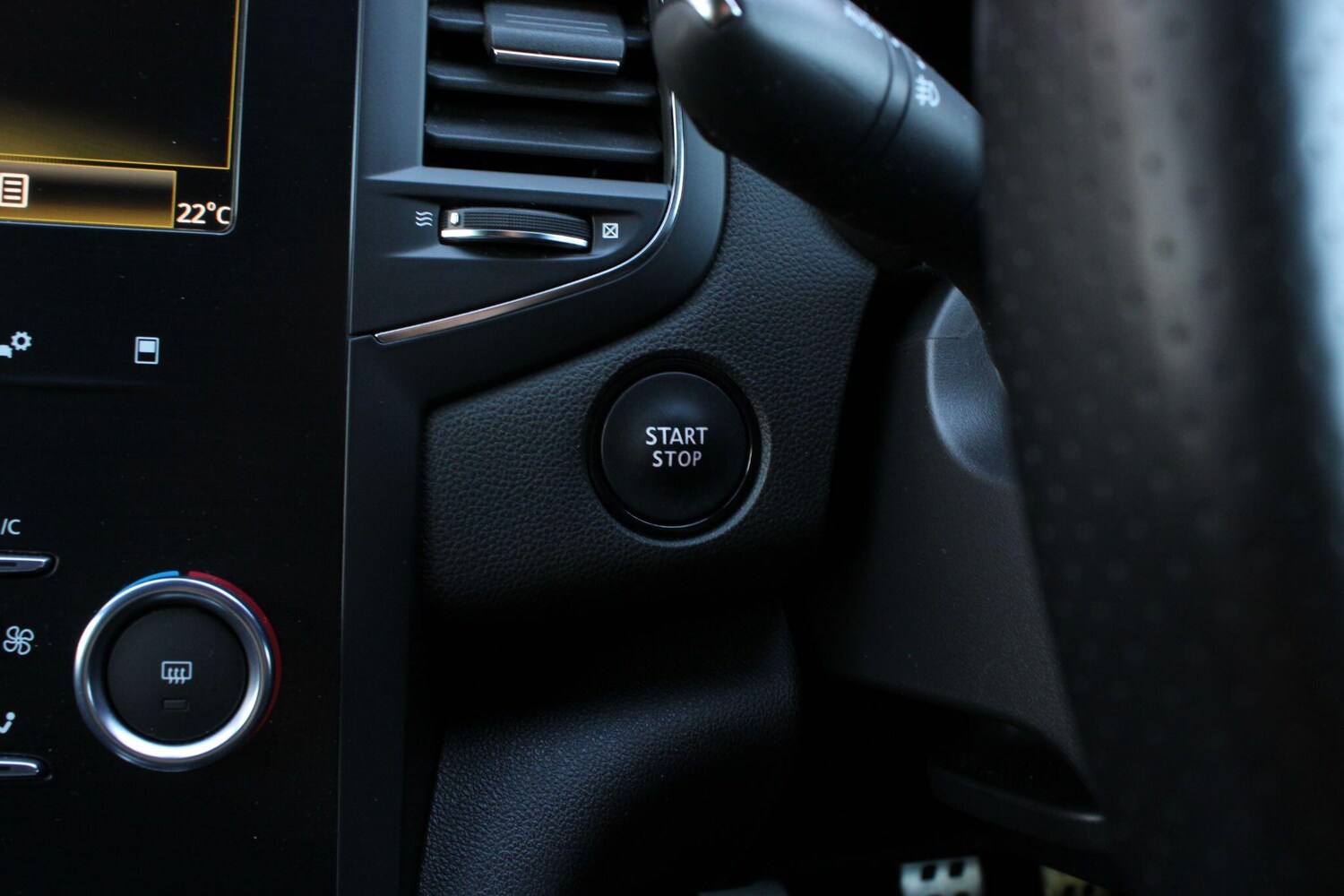 Used Renault Megane for sale - 77925352: Photo 29