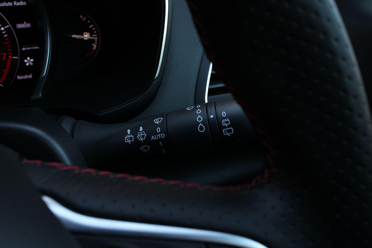 Used Renault Megane for sale - 77925352: Photo 35