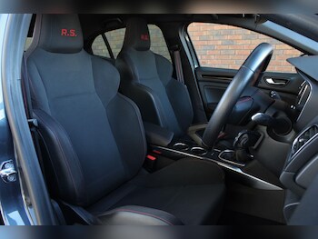 Used Renault Megane 2019 for sale - 77925352: Photo