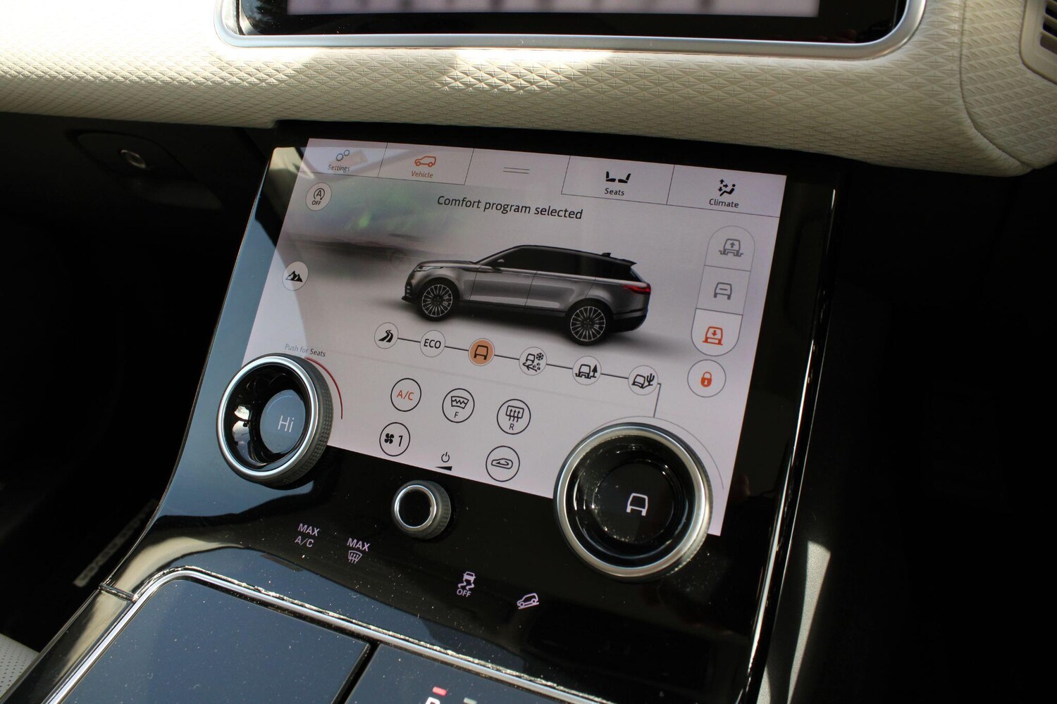 Used Land Rover Range Rover Velar 2019 for sale - 78033866: Photo 26