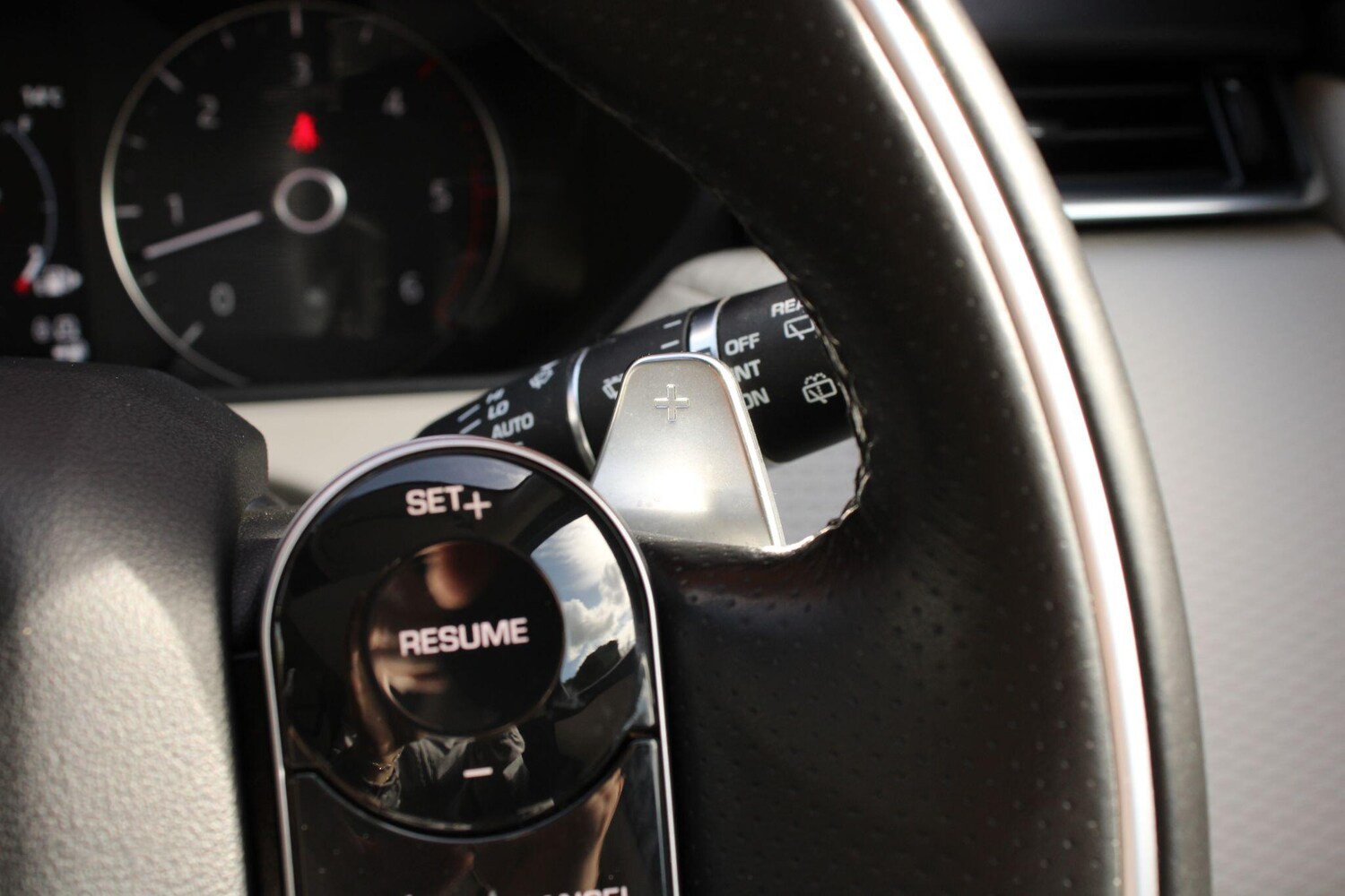 Used Land Rover Range Rover Velar 2019 for sale - 78033866: Photo 33