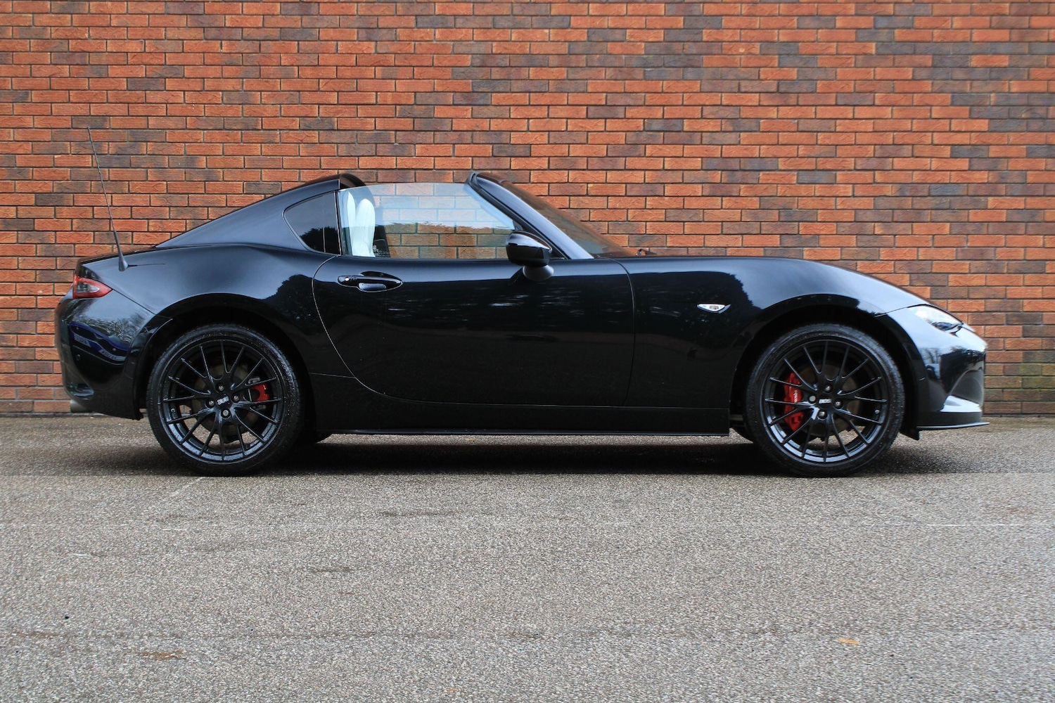 Used Mazda MX-5 2023 for sale - 76550742: Photo 2