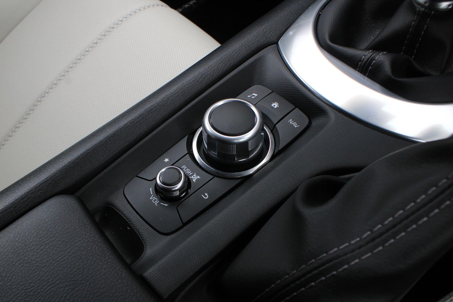 Used Mazda MX-5 2023 for sale - 76550742: Photo 22