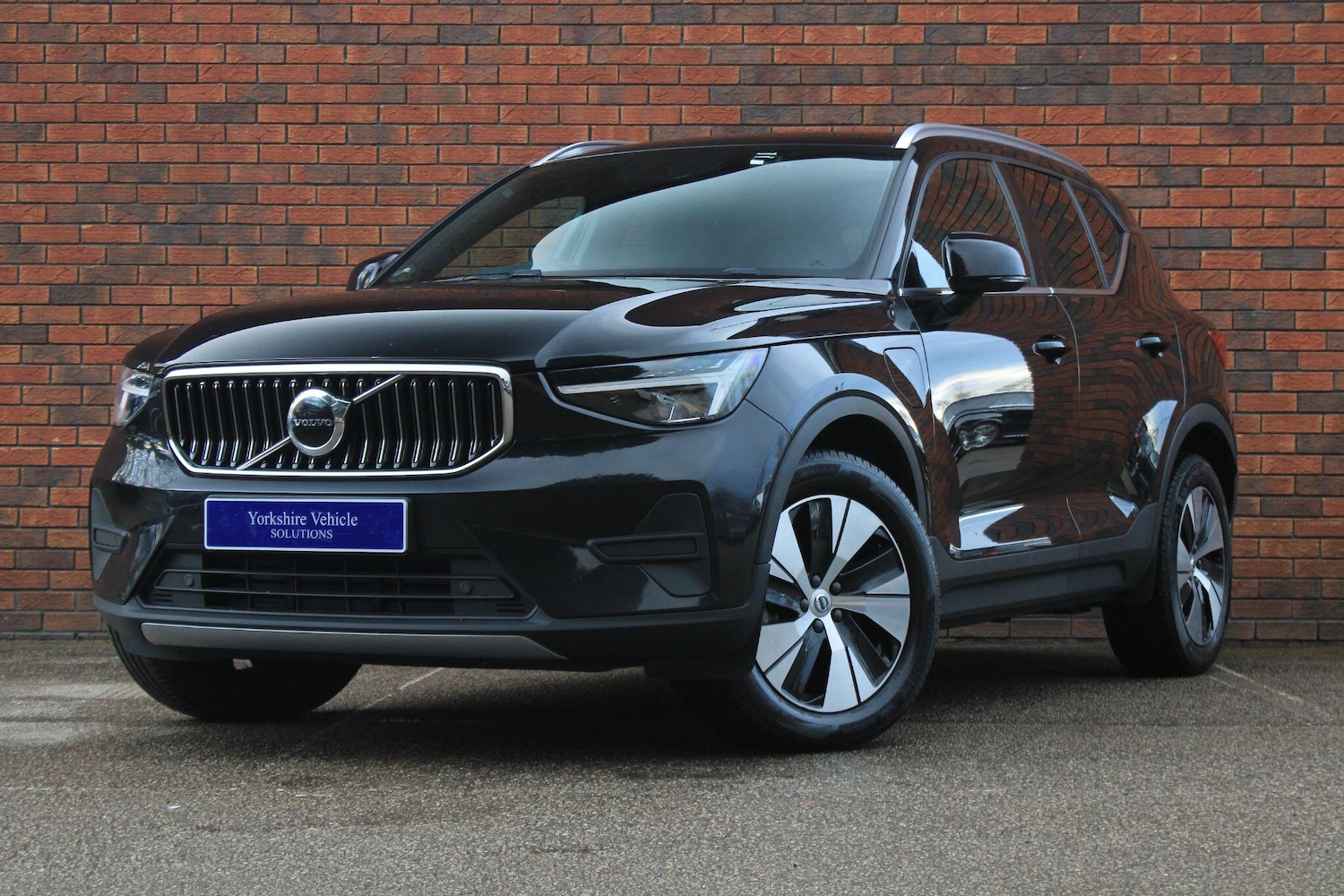 Used Volvo XC40 2023 for sale - 76976702: Photo 14