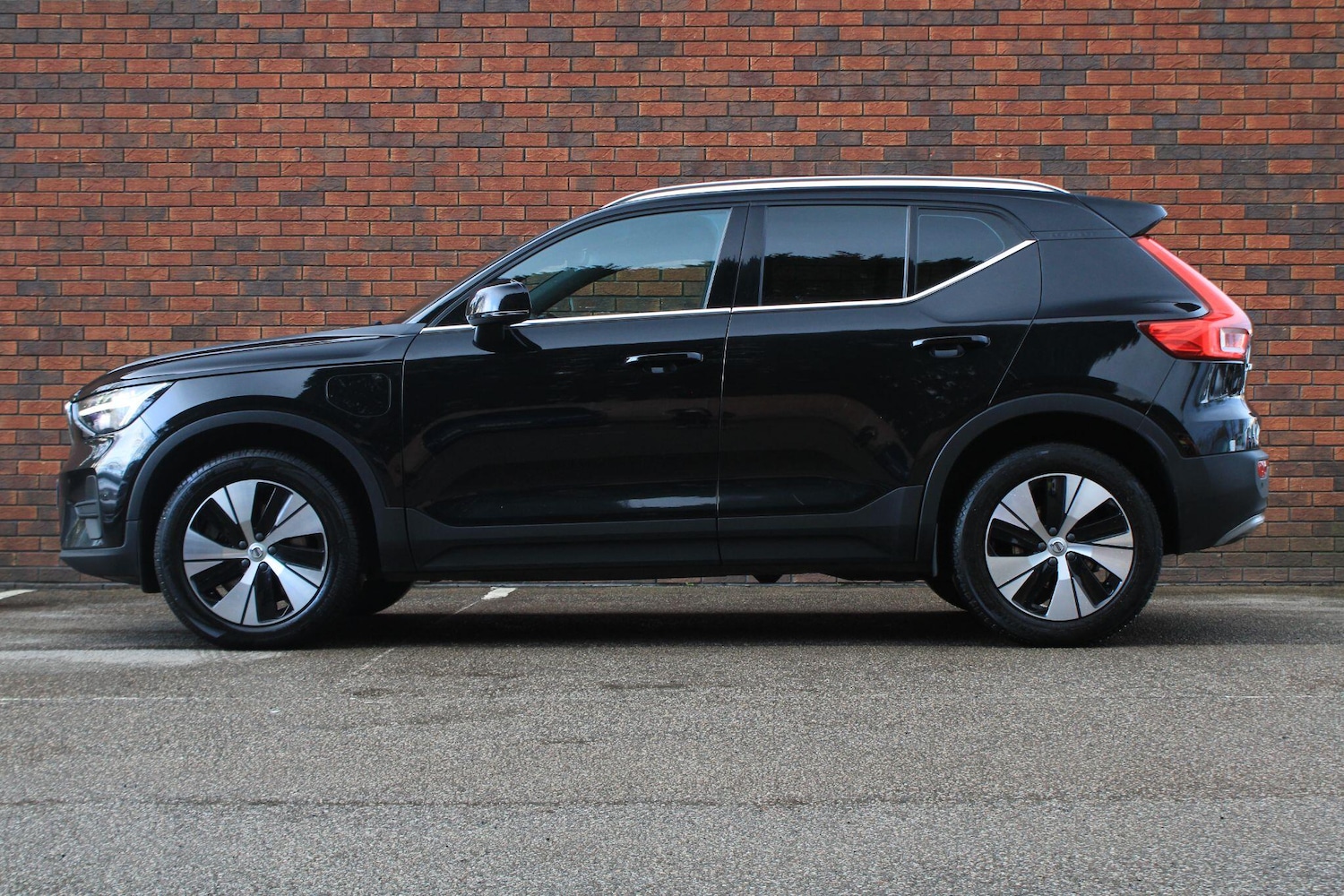 Used Volvo XC40 2023 for sale - 76976702: Photo 15