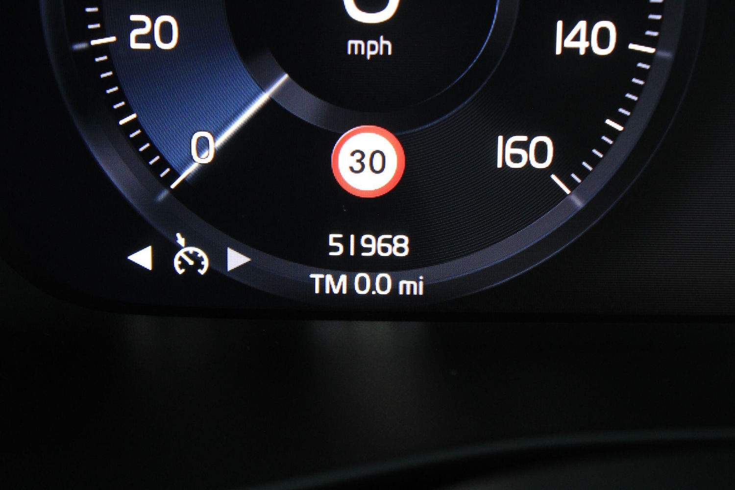 Used Volvo XC40 2023 for sale - 76976702: Photo 40