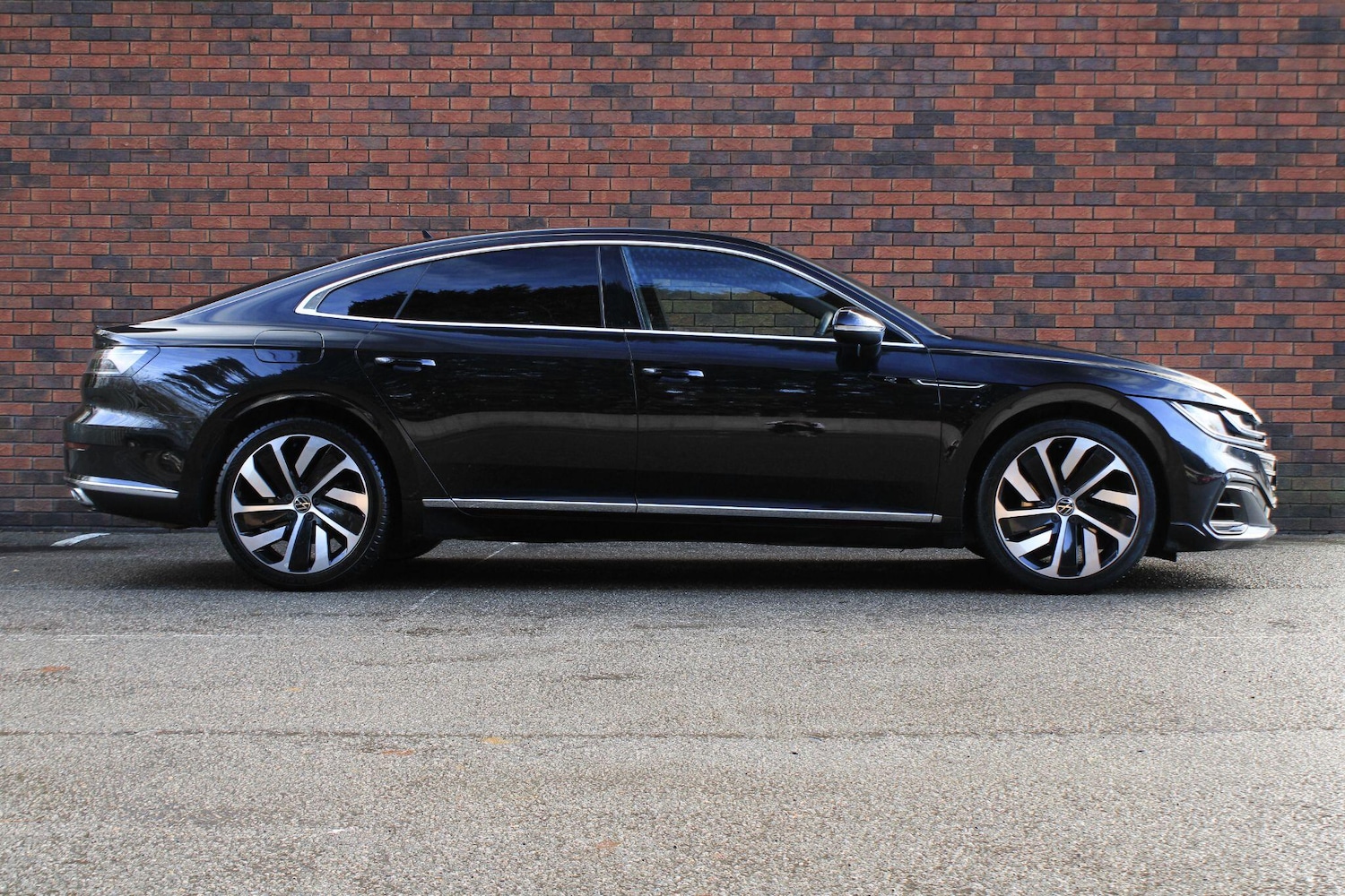 Used Volkswagen Arteon 2021 for sale - 76689042: Photo 2