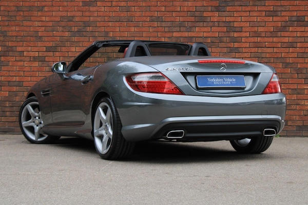 Used Mercedes-Benz SLK 2015 for sale - 75781469: Photo 3