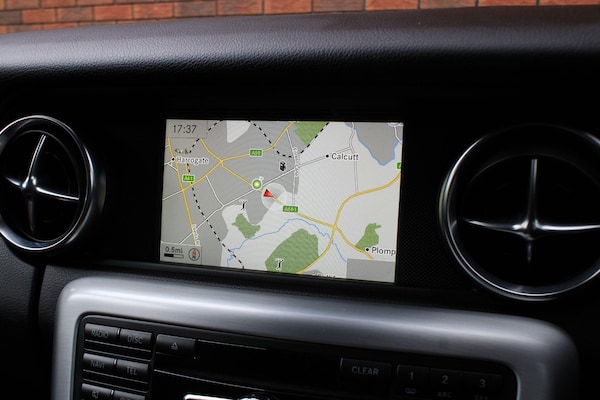 Used Mercedes-Benz SLK 2015 for sale - 75781469: Photo 7