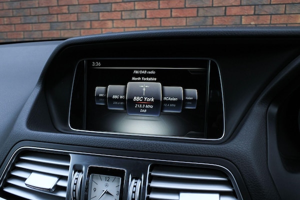 Used Mercedes-Benz E-Class 2015 for sale - 75401521: Photo 29