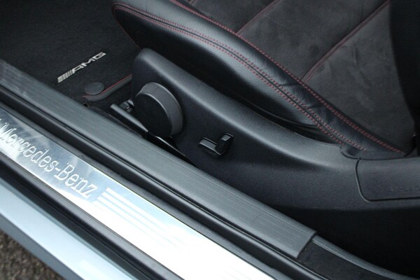 Used Mercedes-Benz E-Class 2015 for sale - 75401521: Photo 32