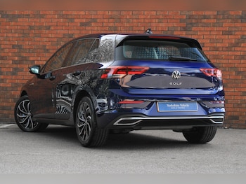 Used Volkswagen Golf 2023 for sale - 75905714: Photo