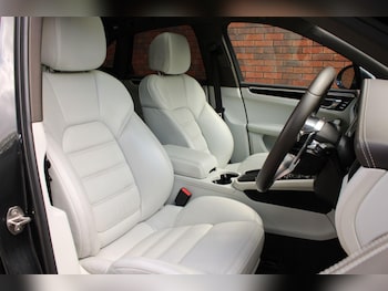 Used Porsche Macan 2016 for sale - 78416974: Photo