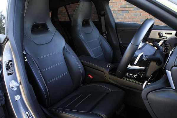 Used Mercedes-Benz CLA 2021 for sale - 75601637: Photo 4